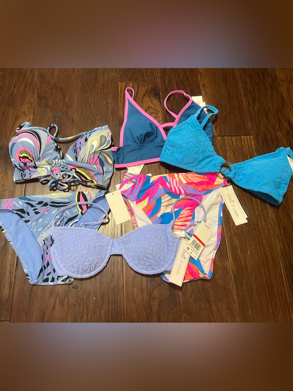 Lot of 6 Pieces Salt + Cove 
Swimwear Mix & Match Size XS 
New  MSRP $160 XSP3